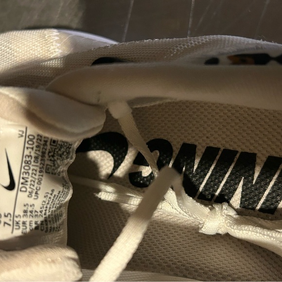 Nike React Running Shoes Women - Picture 9 of 10